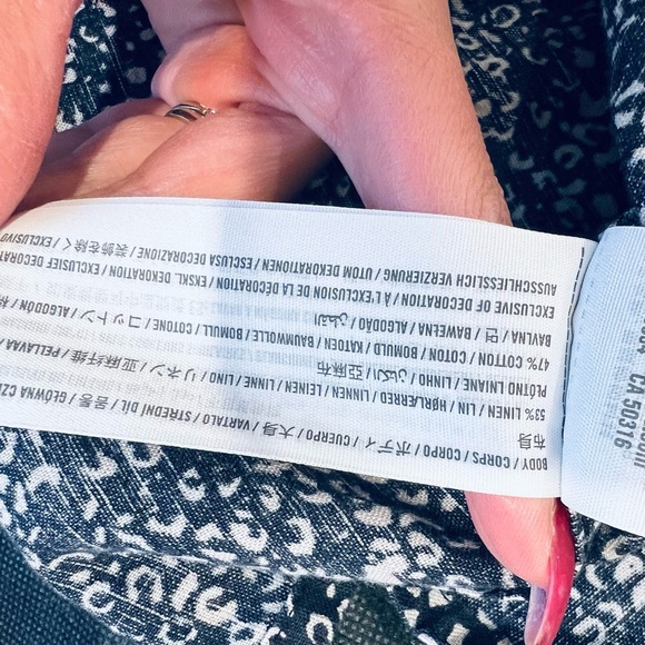 🔥Abercrombie & Fitch Men's Black and White Patterned Shirt🔥 - Picture 7 of 7